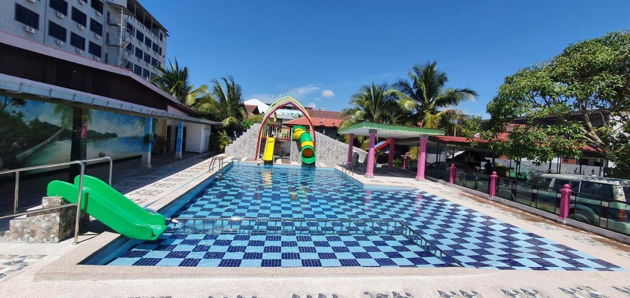 Rasa Senang Villa -Islam Guest Only Pantai Cenang  Exteriör bild