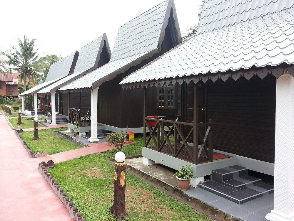 Rasa Senang Villa -Islam Guest Only Pantai Cenang  Exteriör bild