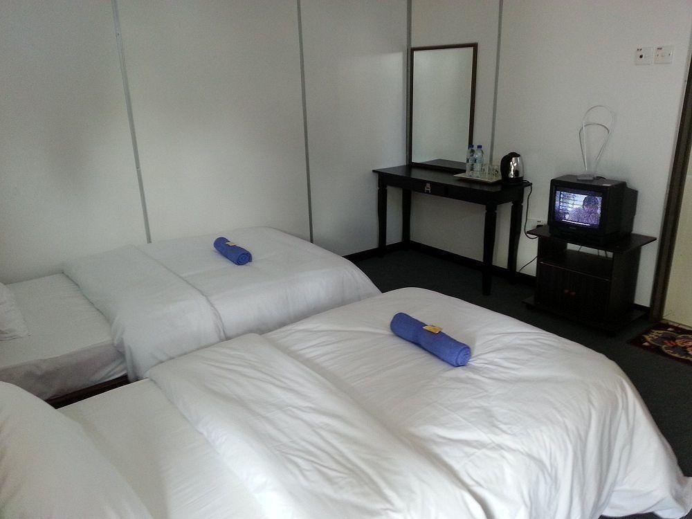 Rasa Senang Villa -Islam Guest Only Pantai Cenang  Exteriör bild
