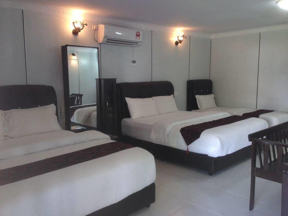 Rasa Senang Villa -Islam Guest Only Pantai Cenang  Exteriör bild
