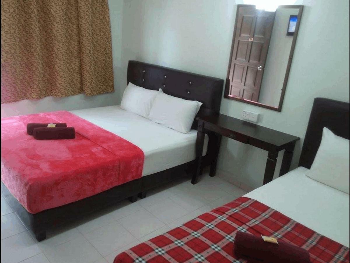 Rasa Senang Villa -Islam Guest Only Pantai Cenang  Exteriör bild